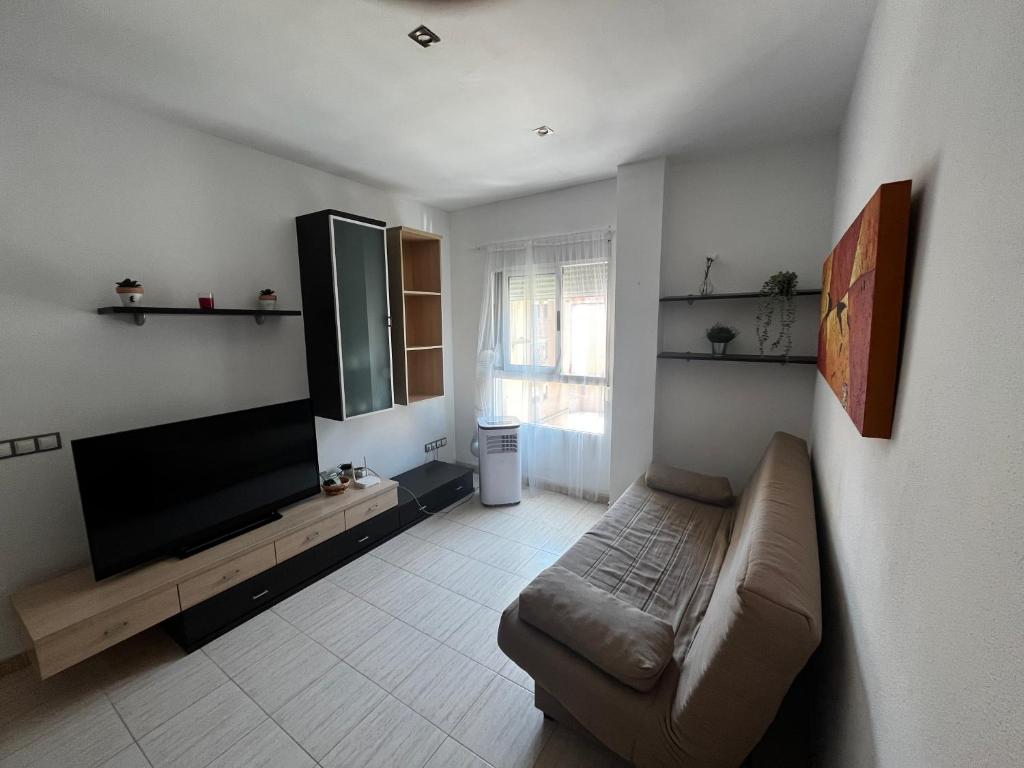 Cerca del mar, ascensor, descuentos semanales 4 personas - 3