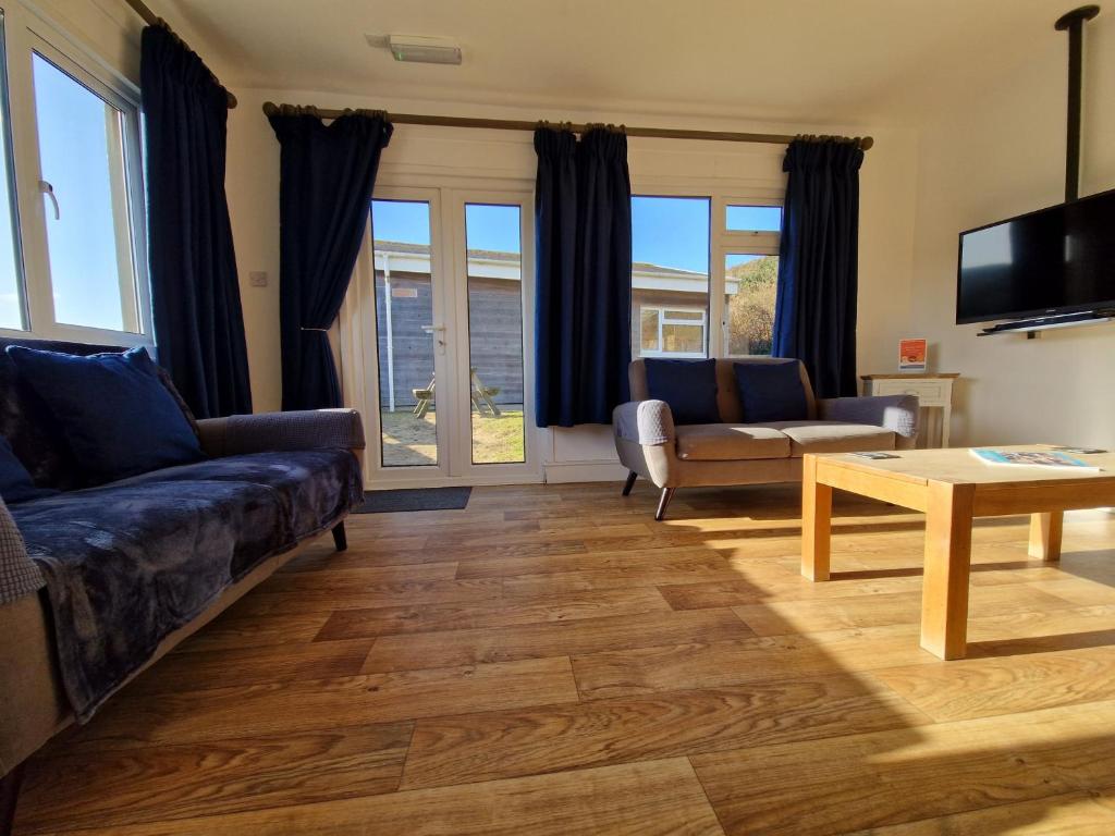 4 The Burrows, Braunton