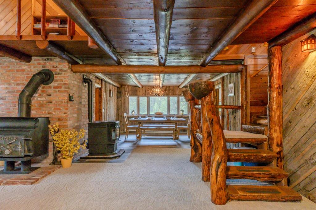 The Moose Bunkhouse, West Yellowstone