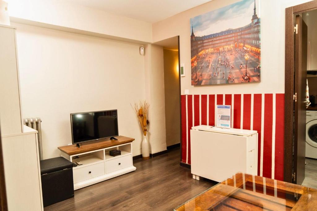 Cozy Apartment in Ventas, Мадрид