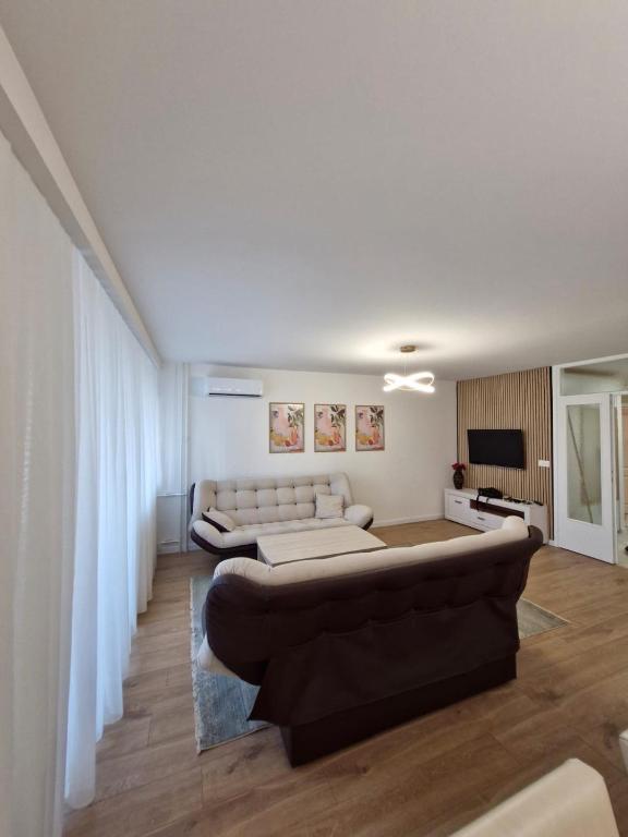 Amber by the River Sarajevo, Sarajevo