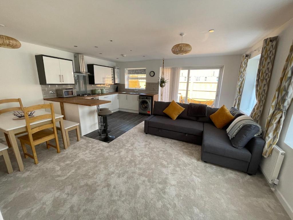 Quiet and Central, Modern Bungalow, Hereford