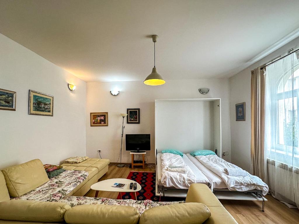 Apartment With Private Parking - 4
