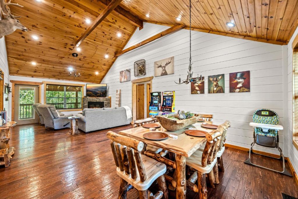 Duck Duck Moose By Avada Properties, Sevierville