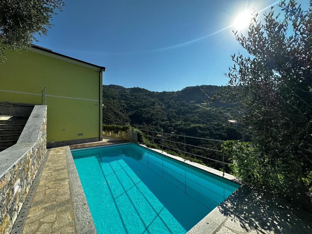 House in Paradise - 2