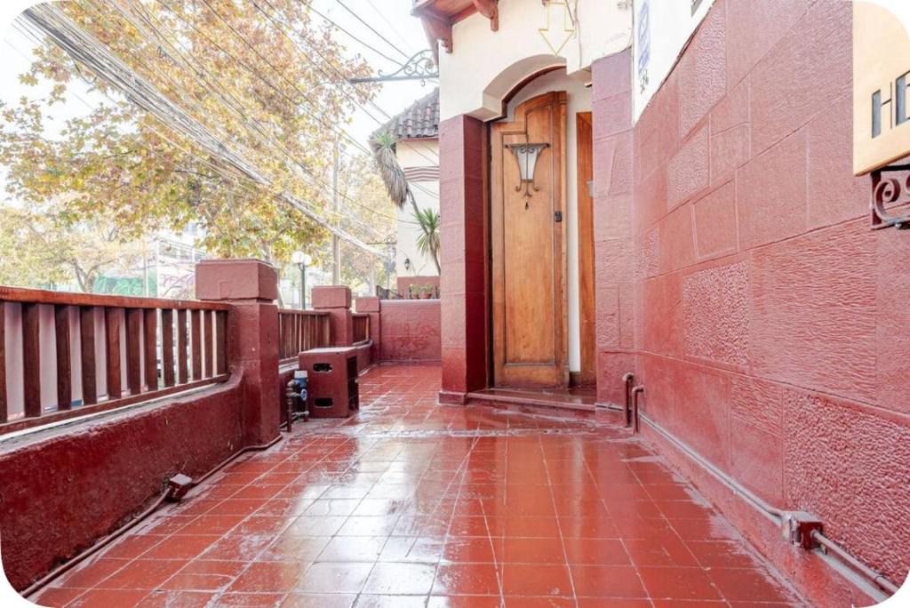 Studiomontt526, Santiago