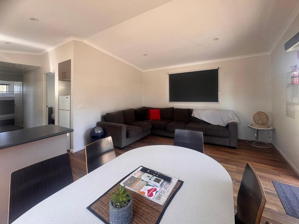 Phillip Island Park Lane Holiday Park - Dining image