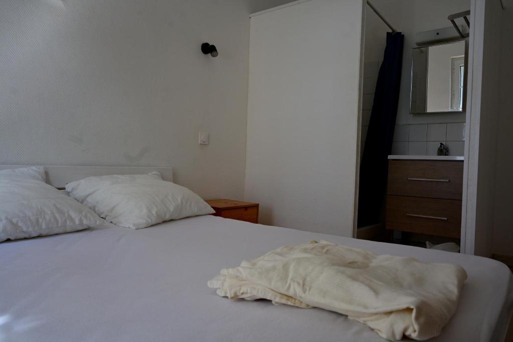 FRONT DE MER PLAGE DIRECT T4 8 Personnes - 3