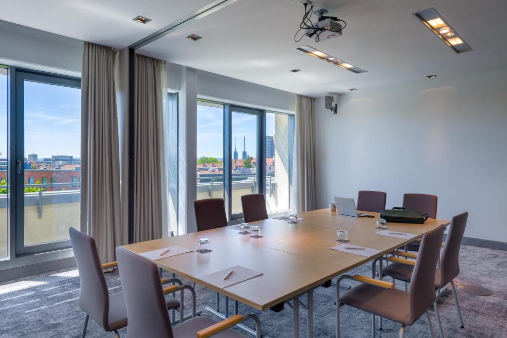 Tárgyalóterem/bálterem