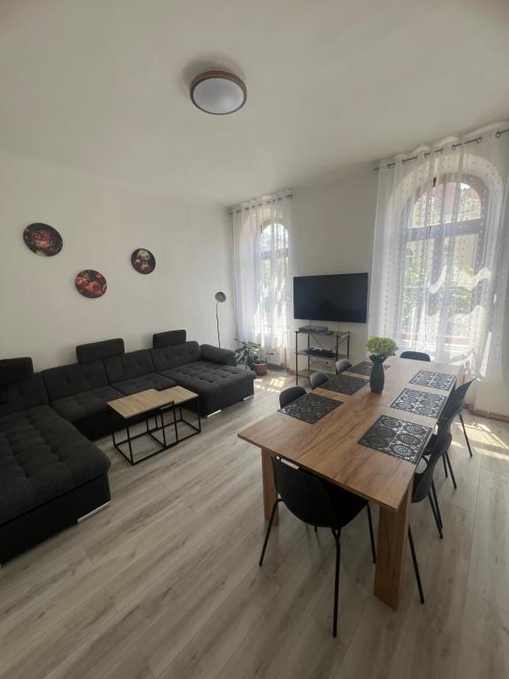 Apartmány LISTOPAD 17, Děčín