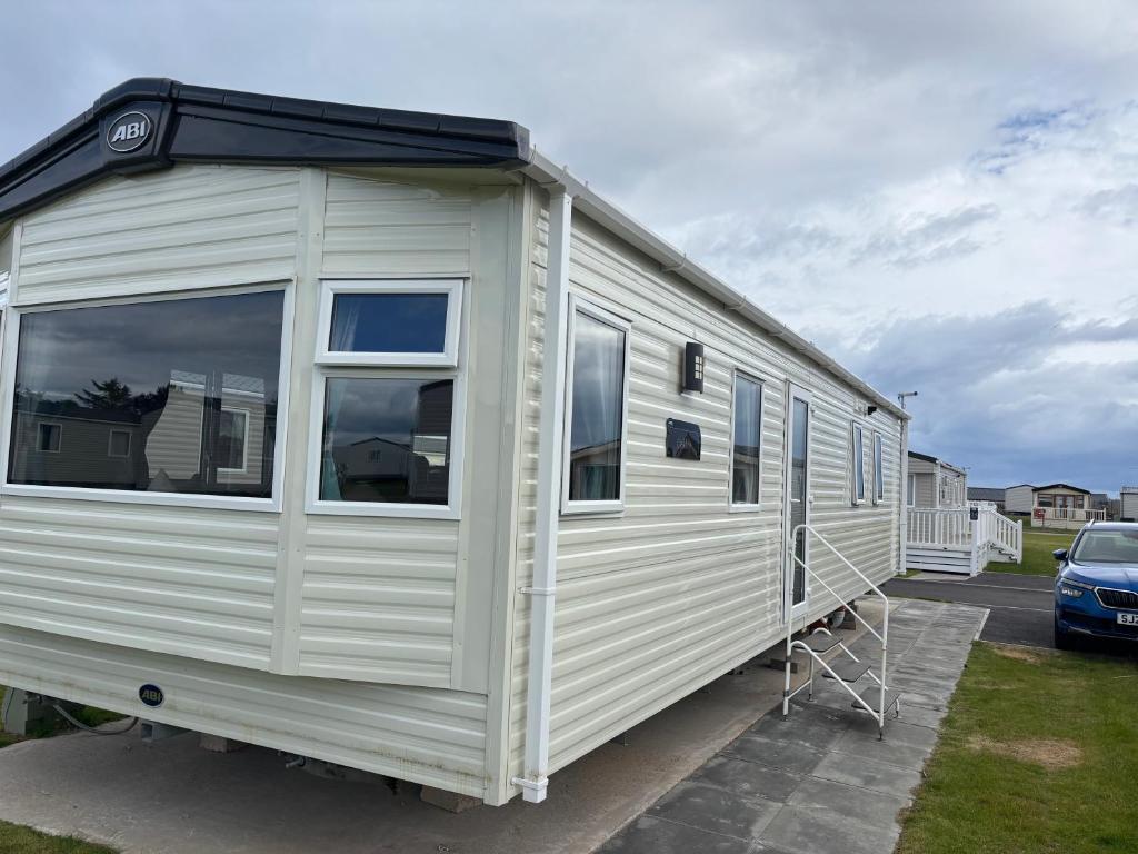 Lighthouse View, Lossiemouth