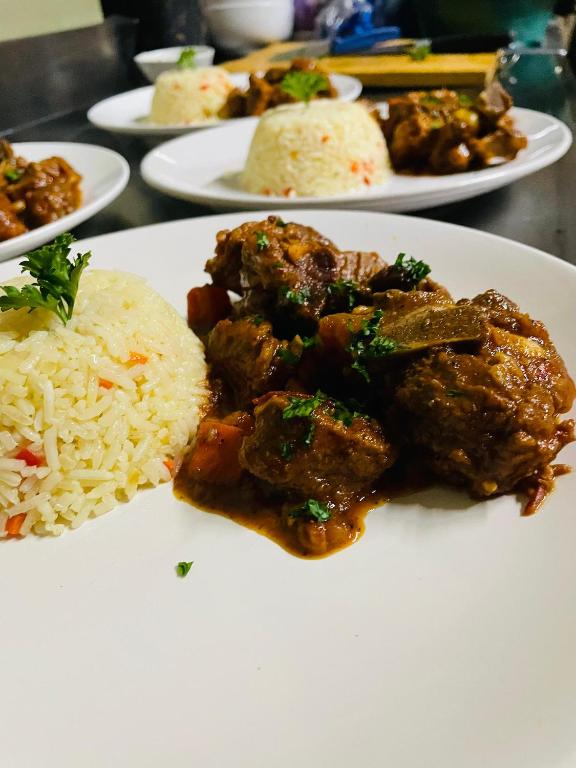 Еда и напитки