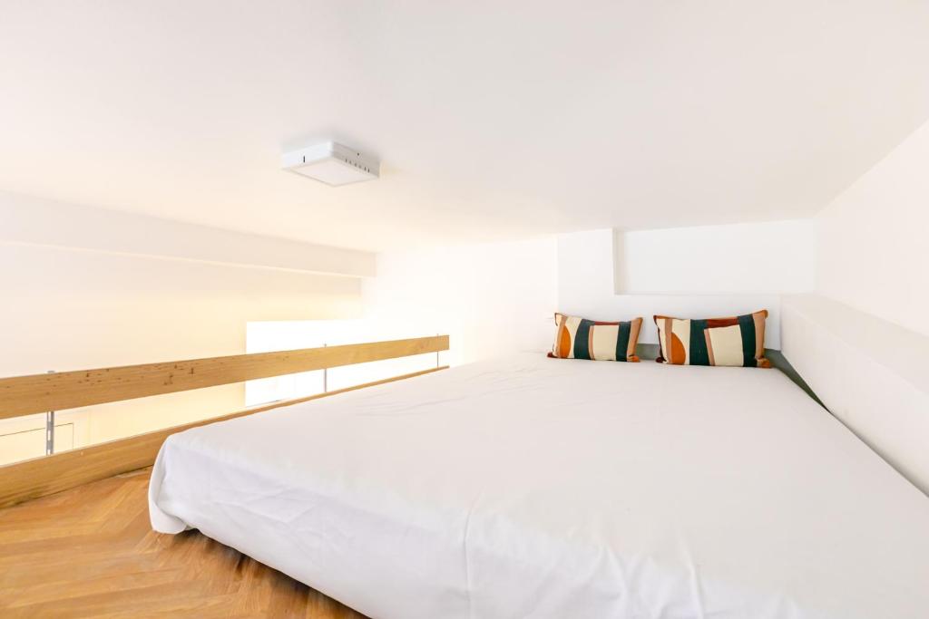 Studio cool avec mezzanine 17ème arrondissement - 3