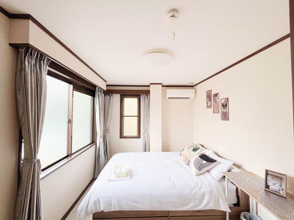 花乃郷 川口a 駅徒歩5分 上野 秋葉原 東京直通 池袋 新宿20分圏内 WiFi付き 洋室 温泉施設近く, Kawaguči