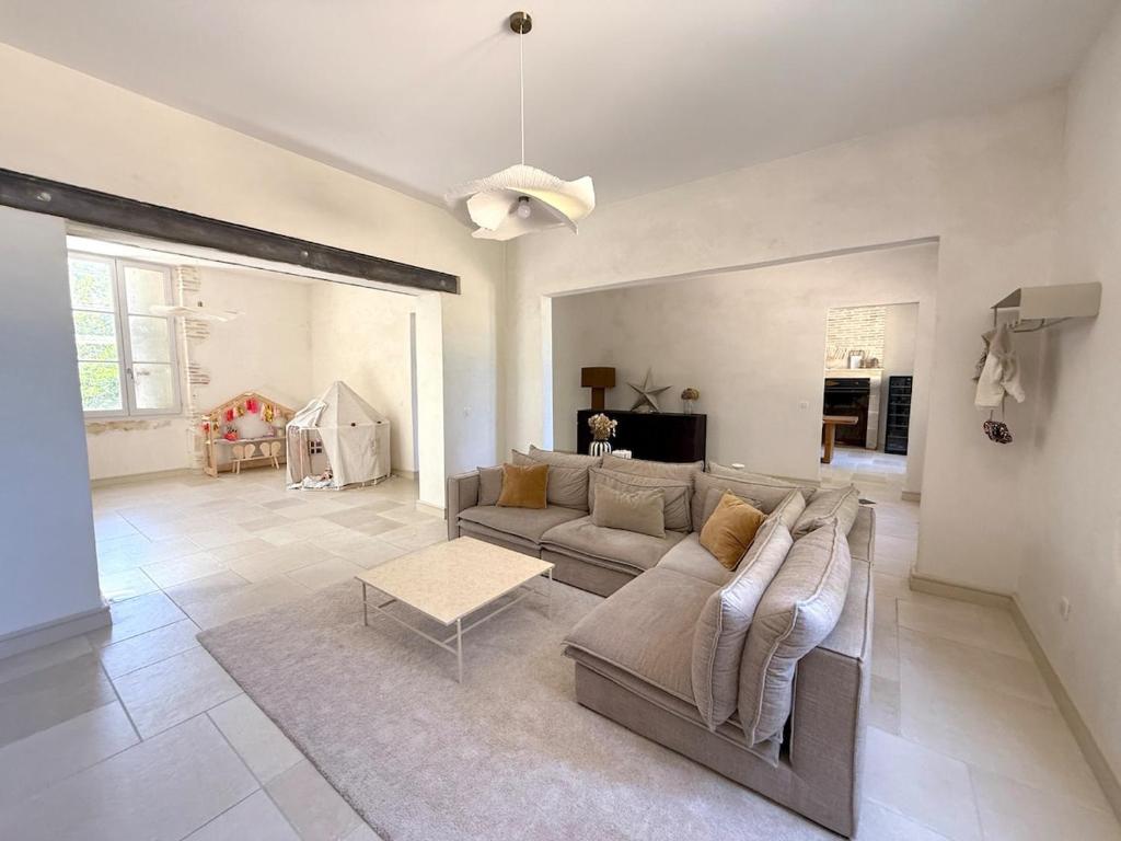 Demeure dans la fôret, Belin-Beliet