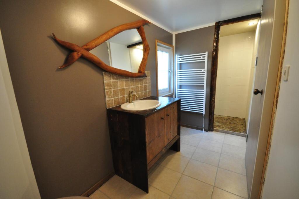 Lakeside Apartment photo