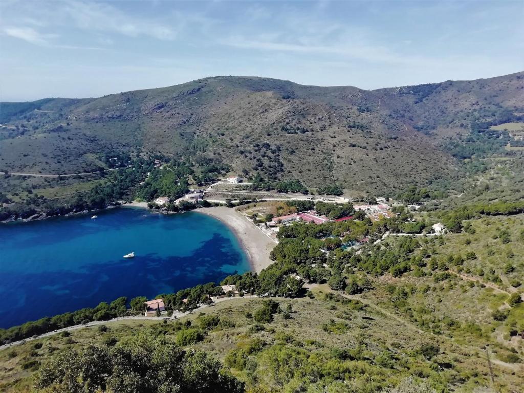 Ciudad De Vacaciones Cala Montjoi - 1