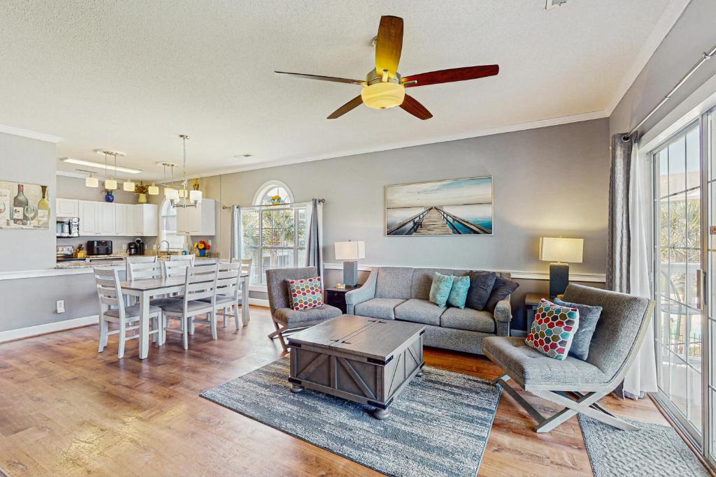 Wild Iris 202, Myrtle Beach