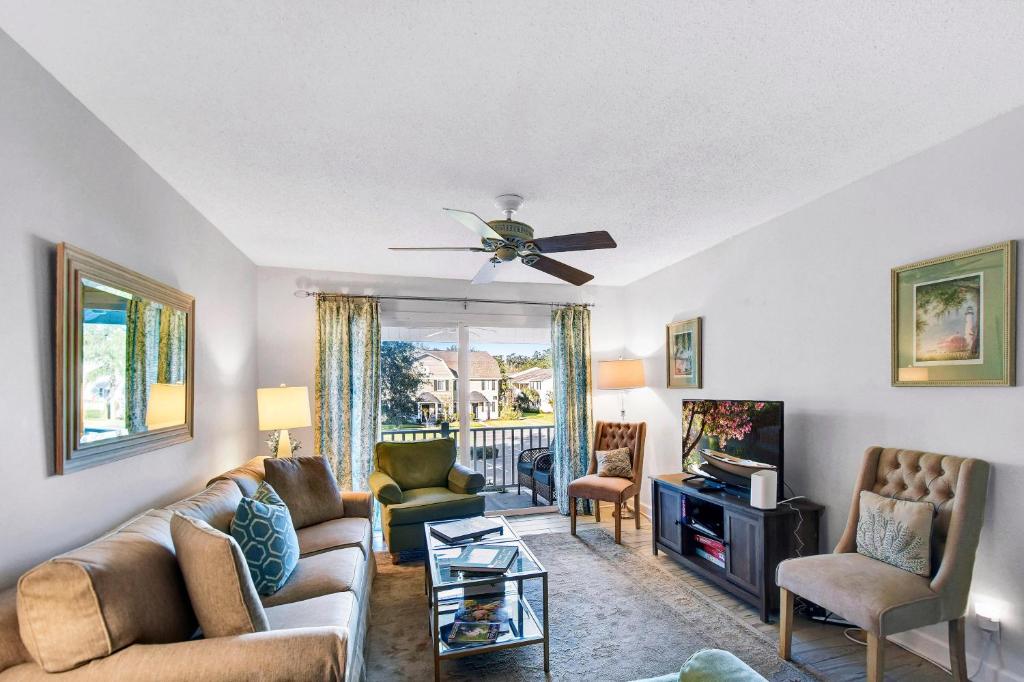 Ocean Walk R-4, Mallory Park