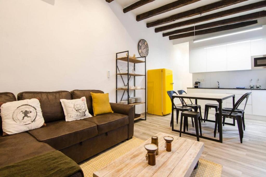 La latina -2BD 2BTH -Brand-new apartment - 1