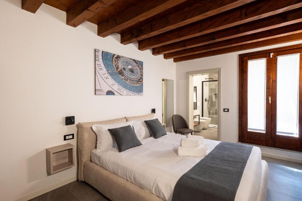 GuestHost - Santo 86 Luxury Rooms - 2