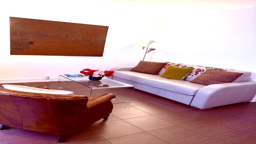 Charming Apartment near The Eiffel Tower - 1