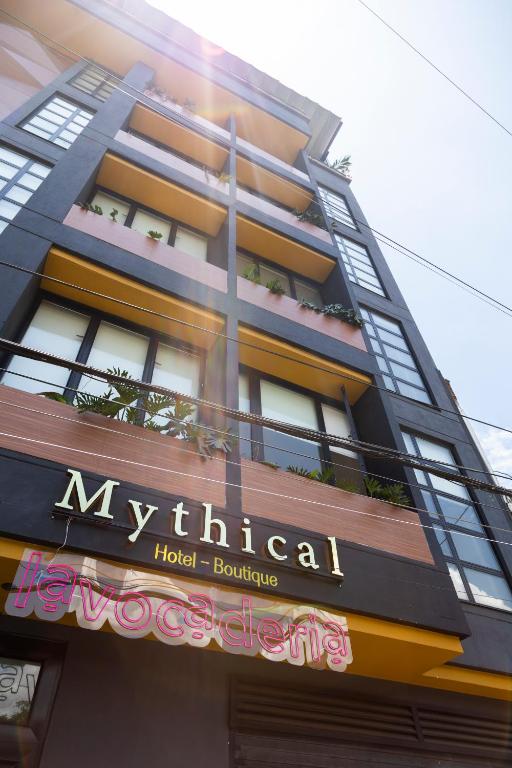 Mythical Hotel Boutique, Медельин