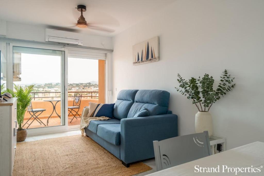 Home with beautiful views., Fuengirola