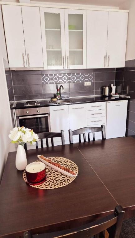 New apartment - private parking - 5