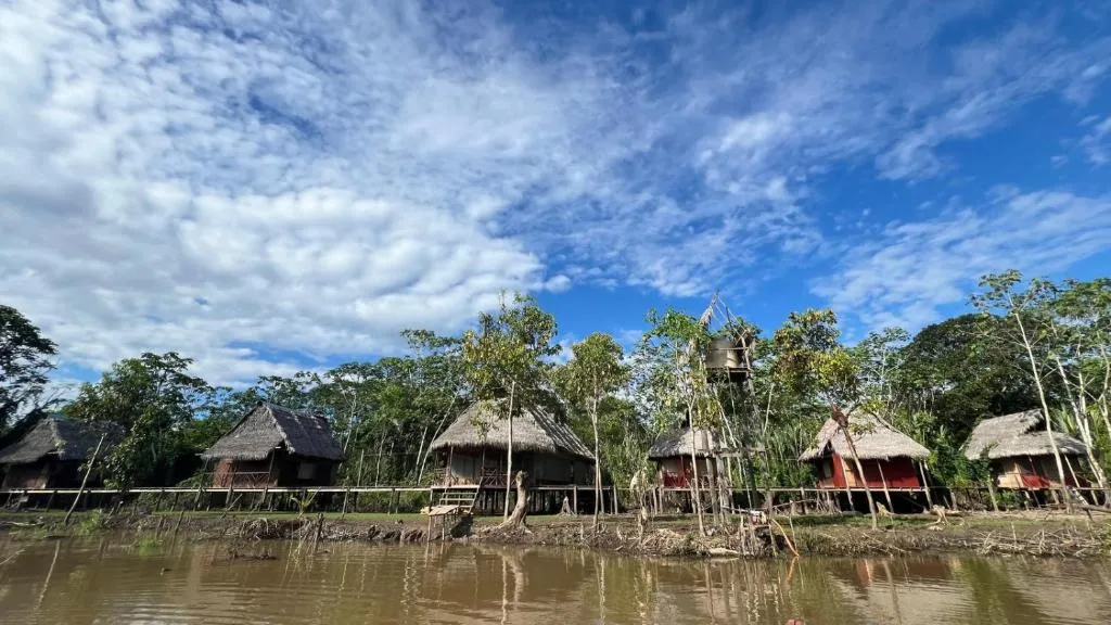 CAMUNGO jungle Lodge in indigenous community ALL INCLUSIVE, hotel in Puerto Franco