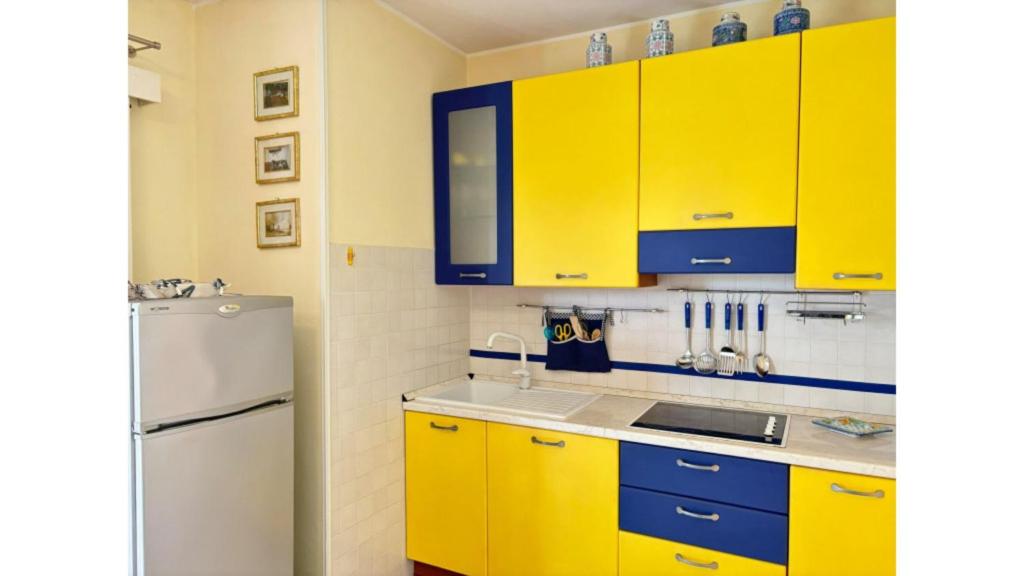 Spacious flat with private garden - 5