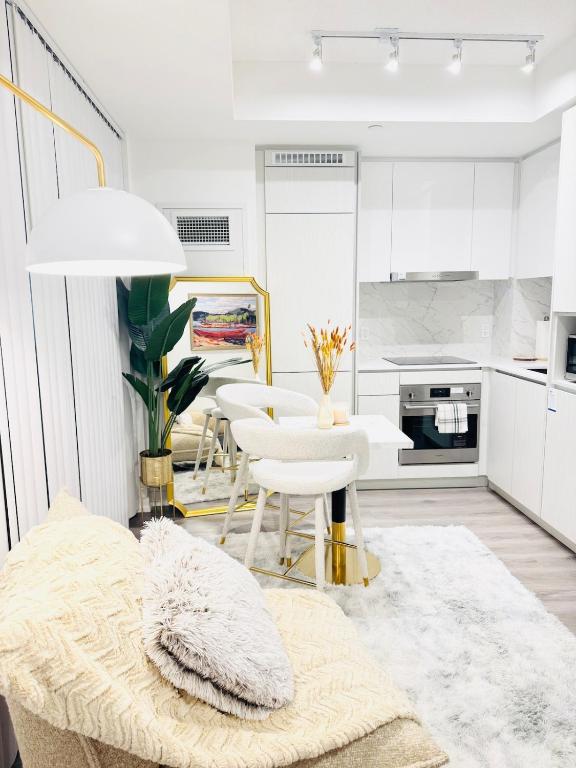 Bright & Cozy 1 Bedroom Retreat, Vaughan