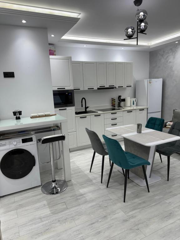 Modern by F and M, Sibiu