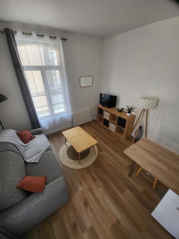 charmant studio avec vue cathédrale, Amiens