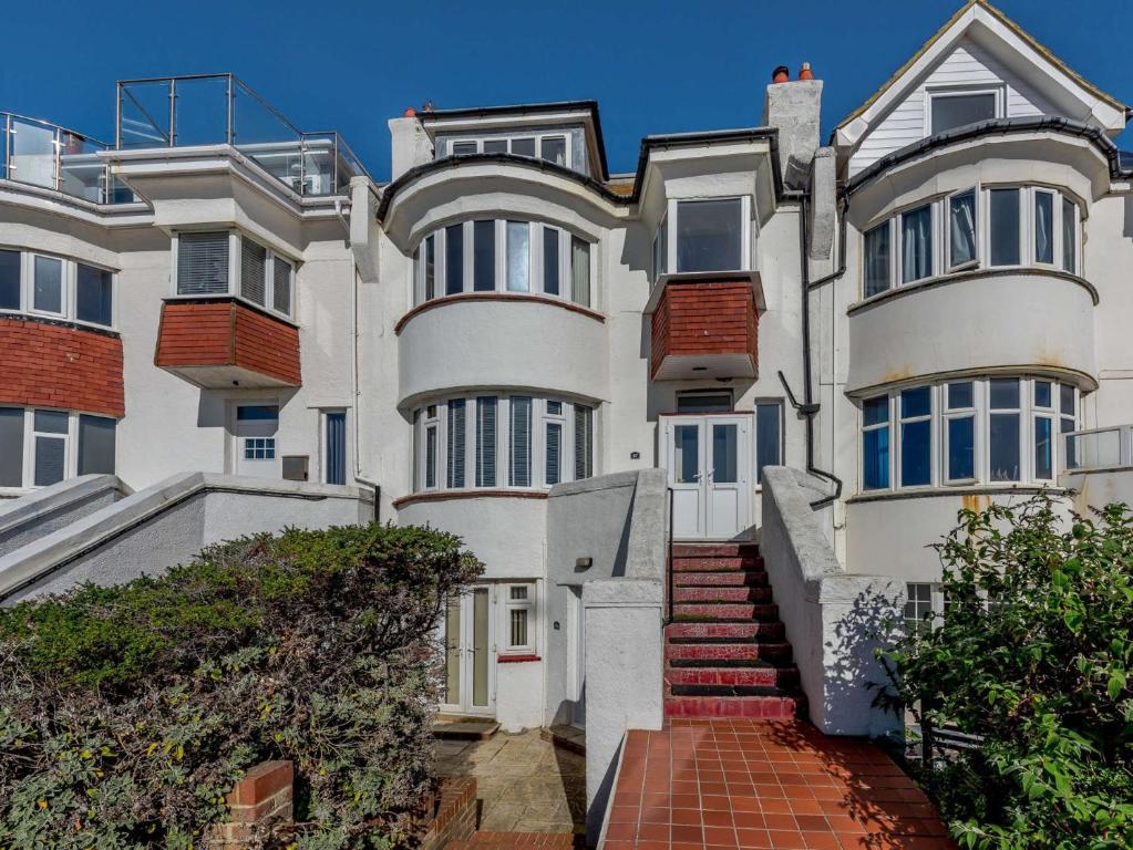 3 Bed in Bexhill on Sea BT037, Bexhill