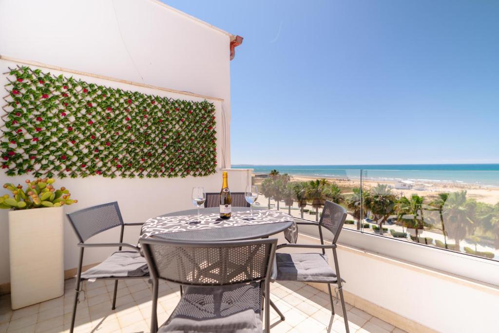 MADAGÌ Beachfront Apartments - 2