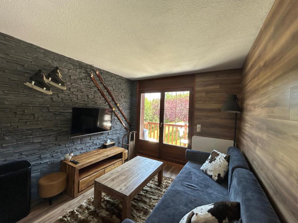 Appartement rénové au pied des pistes avec piscine, sauna, linge inclus et animaux acceptés - 2
