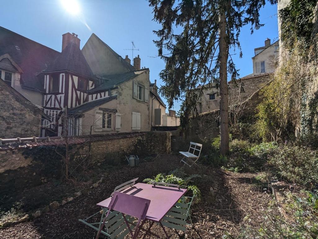 Vaste studio quartier historique - 4
