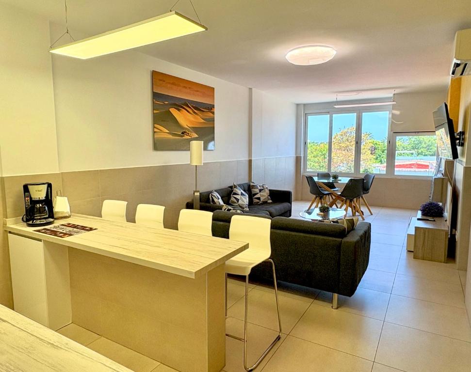 Stylish Apartment - 2