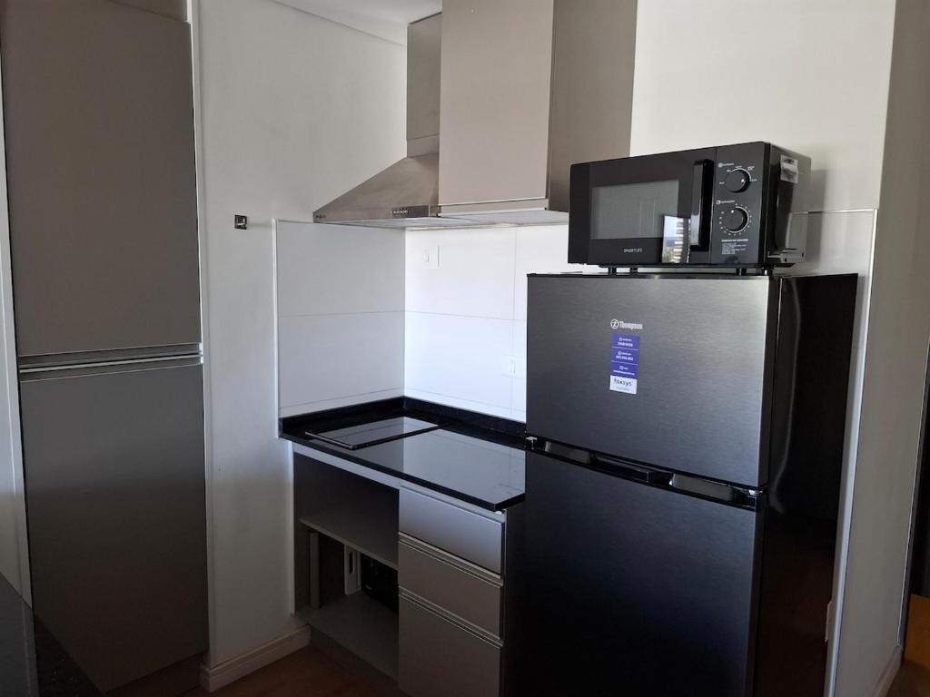 Night - Comfortable and bright, in front of shopping - 4