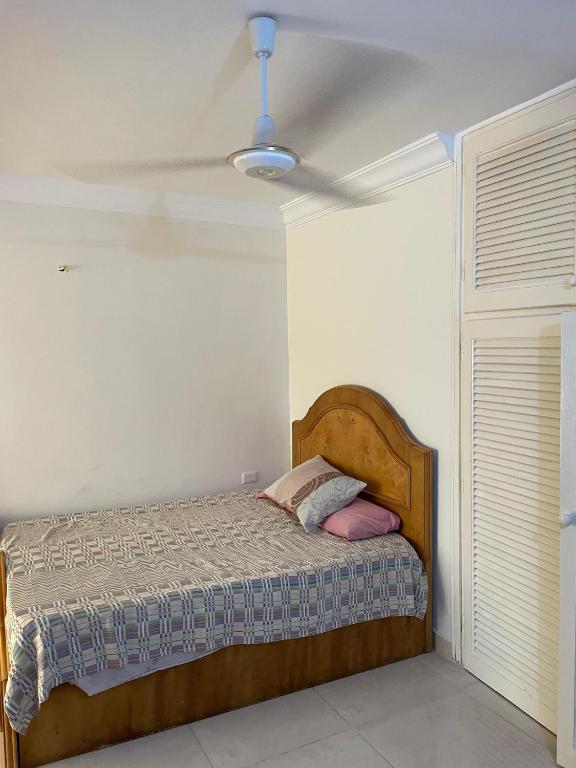 Blue calm chalet, Dawwār Abū Maḩrūs