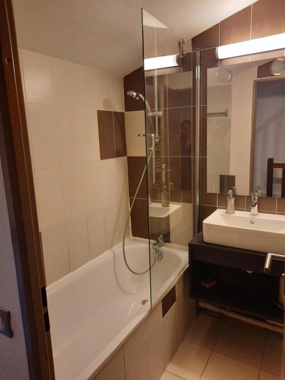 Duplex - 4