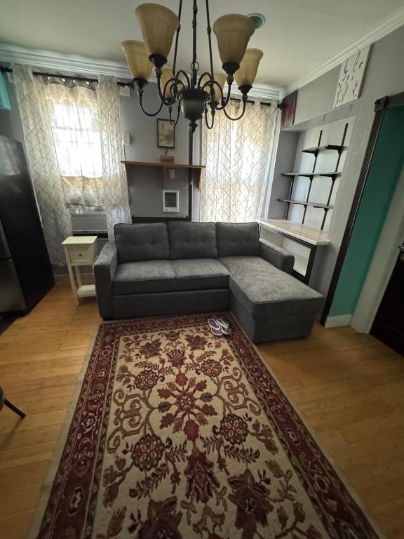 Classic king and queen suite, Schenectady