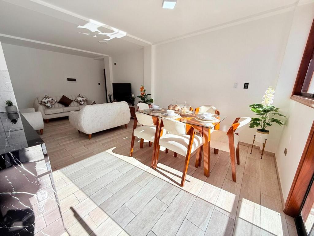 Beautiful Premiere Apartment - 3