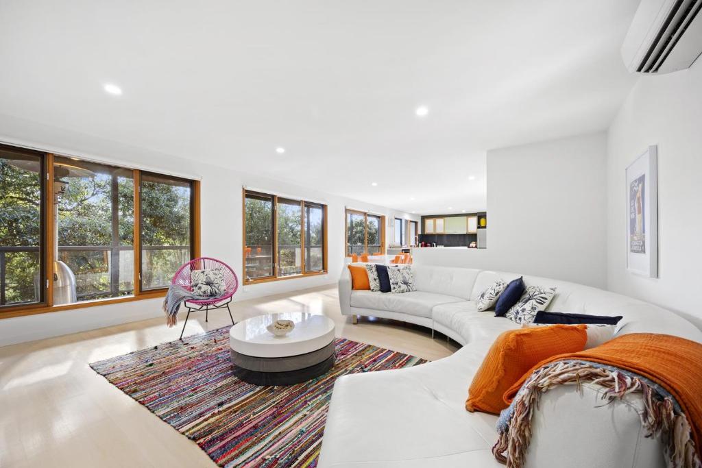 Lookout and Sea - Beachfront Bliss in McCrae, McCrae