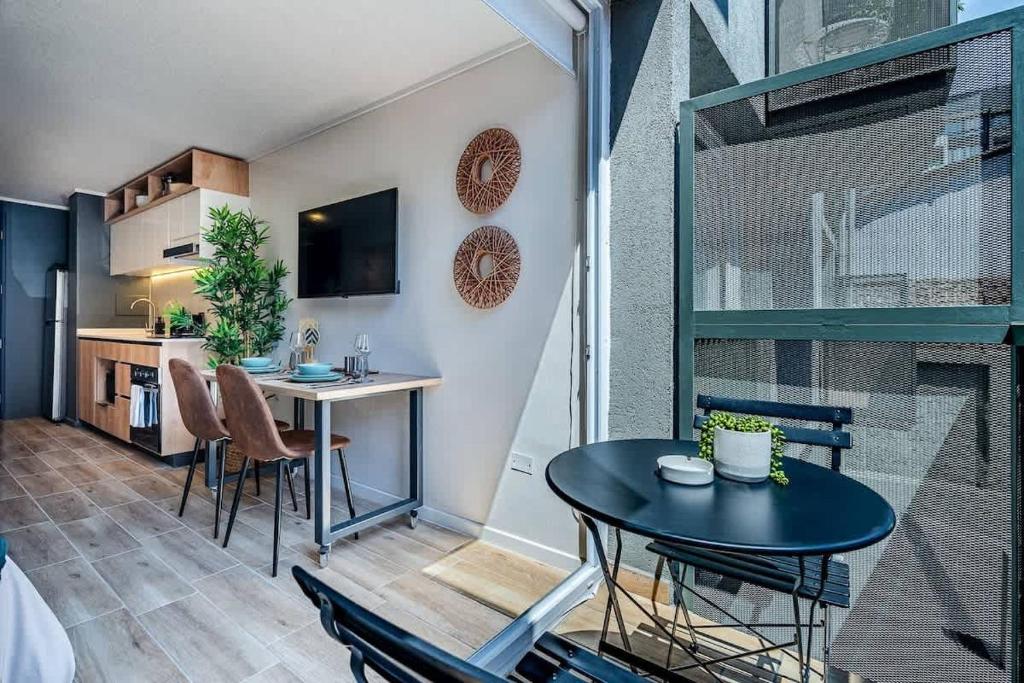 HT Lindo Estudio en Santiago 2 PAX - 1