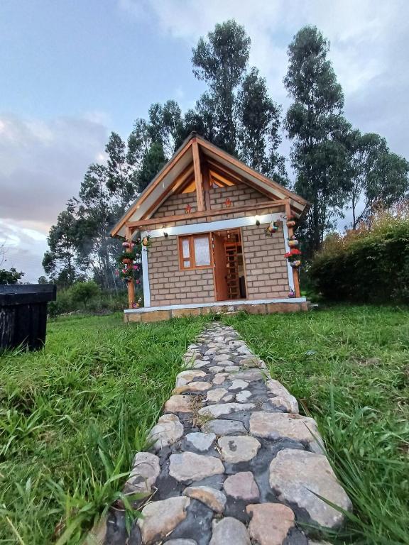 Cabaña Minimalista Villa Clarita - 4