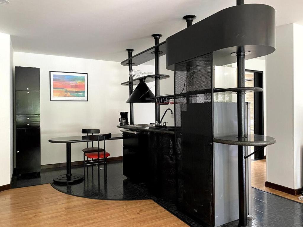 Stunning 1 BR Loft in Usaquen! - 2