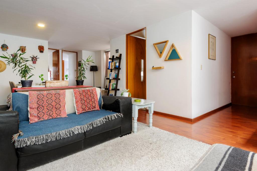 Tabasco 269, Local Charm & Cozy Design in La Roma - 4