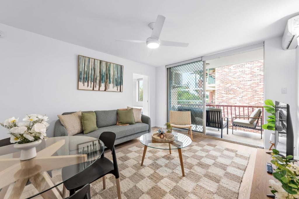 Stylish and Comfy 2BR in Medical District with Parking, Brisbane
